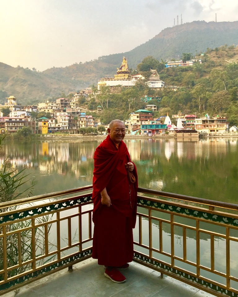 UMETNOST SREČE IV - TIBETANSKI BUDISTIČNI UČITELJ RINGU TULKU RINPOČE